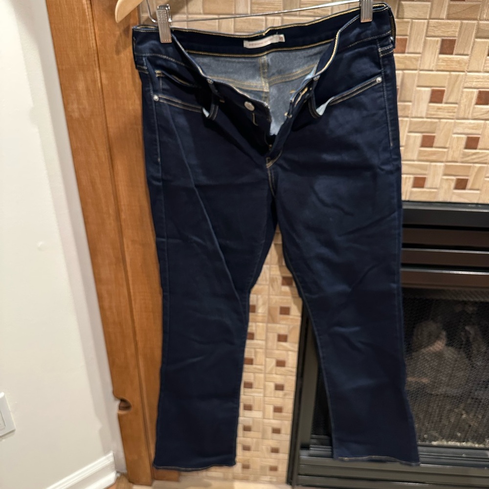 Levi 315 jeans. Size 30